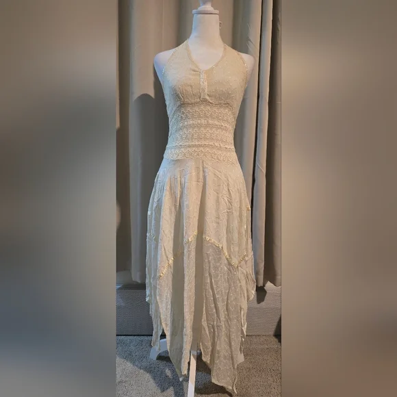 Elegant Sequin Cream Halter Dress - Picture 1 of 8